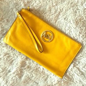 Michael Kors Wristlet